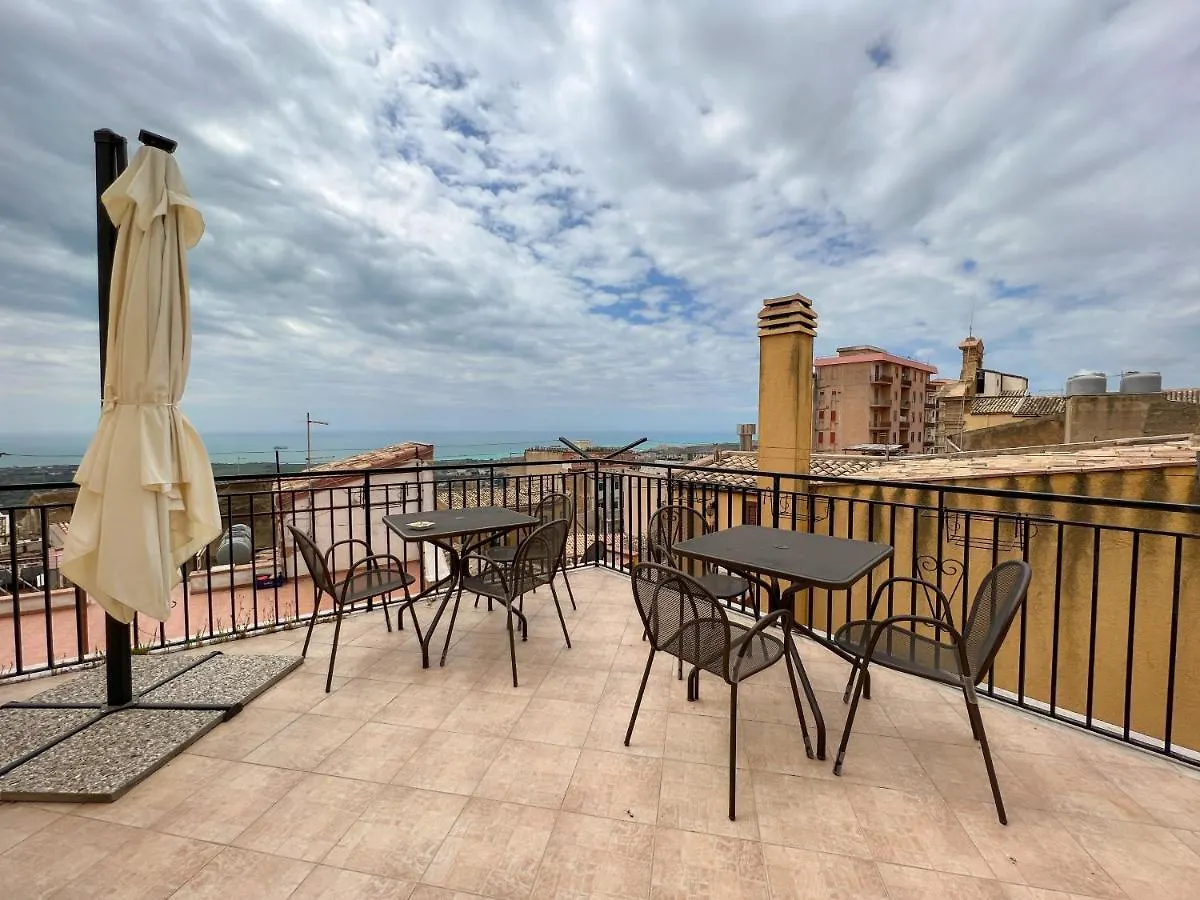B&B Night And Day Agrigento 3*,  Italy